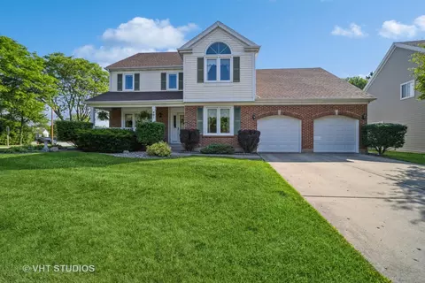 401 English Oak Ter, Buffalo Grove, IL 60089