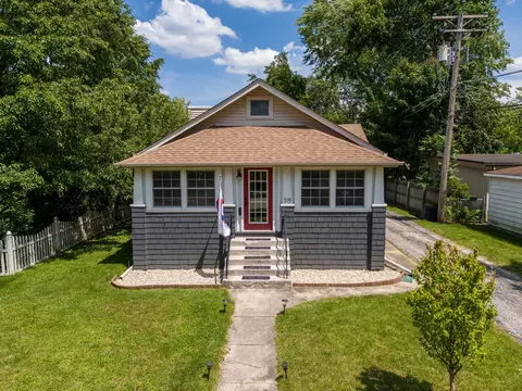 315 N Elizabeth St, Lombard, IL 60148