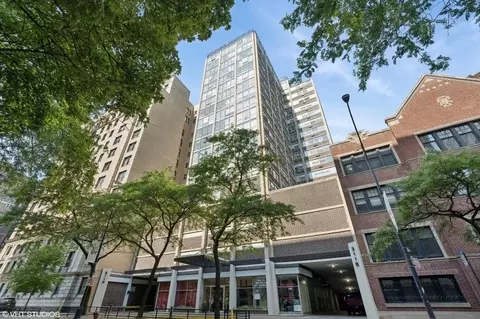 3110 N Sheridan Rd #603, Chicago, IL 60657