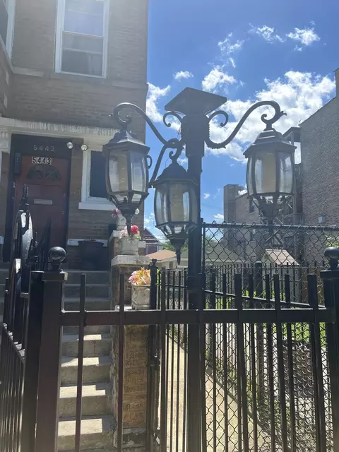 5443 W Quincy St, Chicago, IL 60644