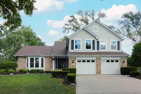 1611 Ainsley Ln, Lombard, IL 60148