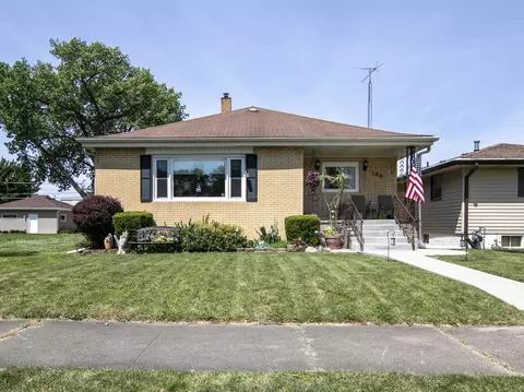 189 N Fulton Ave, Bradley, IL 60915