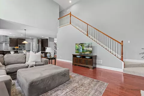 3666 Open Pkwy, Elgin, IL 60124 photo 5