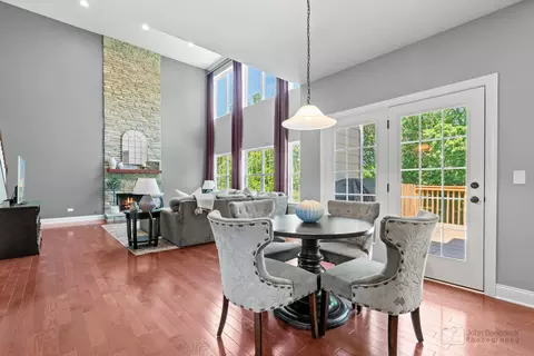 3666 Open Pkwy, Elgin, IL 60124 photo 2