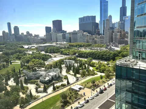 360 E Randolph St #2105, Chicago, IL 60601 photo 25