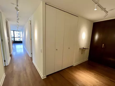 360 E Randolph St #2105, Chicago, IL 60601 photo 11