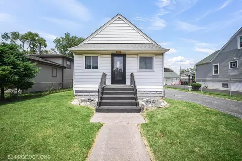 7032 W 72nd Pl, Chicago, IL 60638