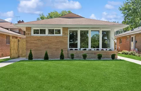 333 Dodge Ave, Evanston, IL 60202 photo 2