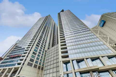 600 N Lake Shore Dr #3611, Chicago, IL 60611