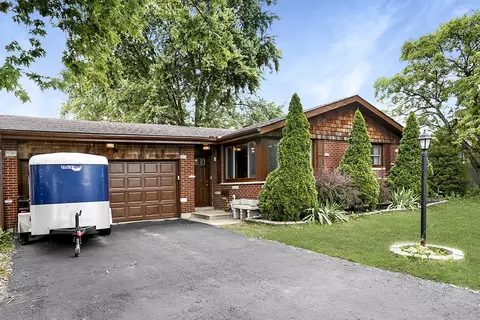 Exterior - 4336 Mann St, Oak Forest, IL 60452 photo 2 of 5