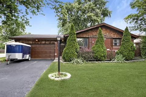 4336 Mann St, Oak Forest, IL 60452