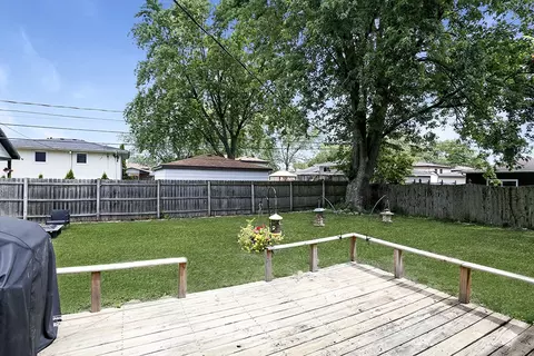 Exterior - 4336 Mann St, Oak Forest, IL 60452 photo 5 of 5