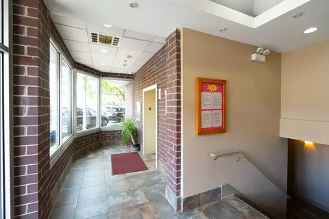 Entry Way - 2272 S Archer Ave #7D, Chicago, IL 60616 photo 1 of 4