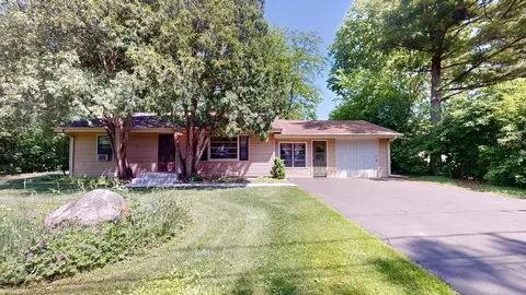2970 W 86th St, Willow Springs, IL 60480