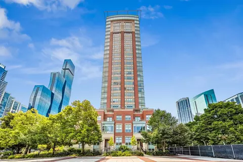 445 E North Water St #E1504, Chicago, IL 60611