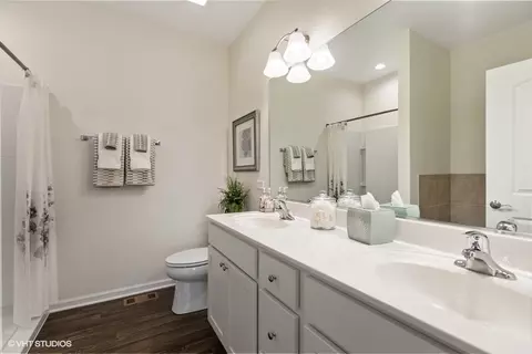 902 Lexington St, Mchenry, IL 60050 photo 7