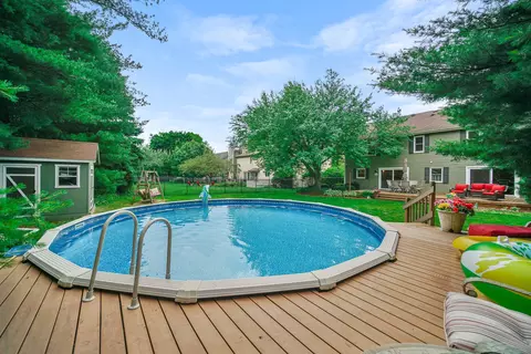Exterior - 95 Briargate Rd, Cary, IL 60013 photo 4 of 7
