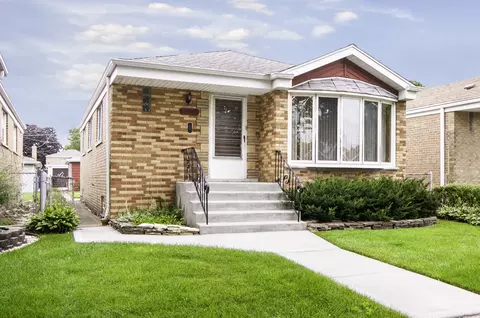 5139 S Nordica Ave, Chicago, IL 60638