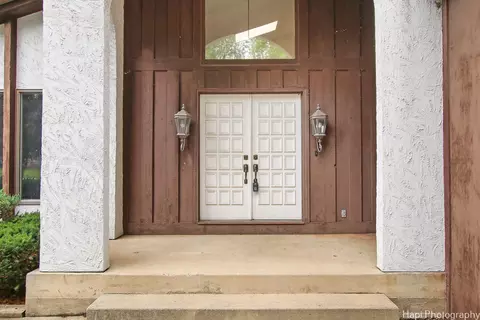 9619 Captains Dr, Algonquin, IL 60102 photo 12