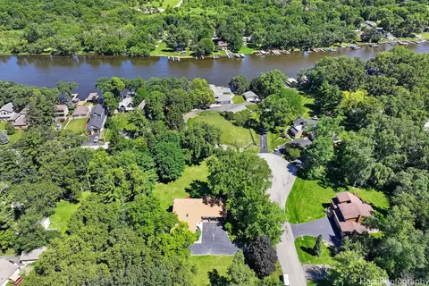 9619 Captains Dr, Algonquin, IL 60102 photo 6
