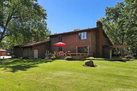 9619 Captains Dr, Algonquin, IL 60102 photo 8