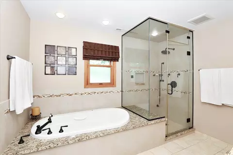 920 N Dovington Dr, Hoffman Estates, IL 60169 photo 19