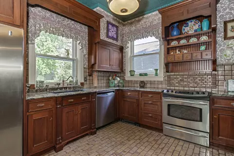 Kitchen - 1414 E Grove St, Bloomington, IL 61701 photo 1 of 2