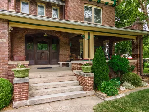 Exterior - 1414 E Grove St, Bloomington, IL 61701 photo 16 of 16