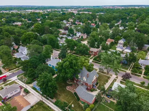 View/Area - 1414 E Grove St, Bloomington, IL 61701 photo 3 of 3
