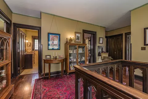 Entry Way - 1414 E Grove St, Bloomington, IL 61701 photo 12 of 18
