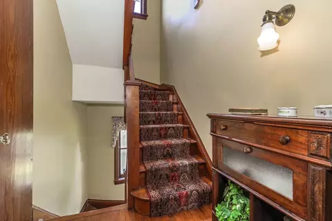 Entry Way - 1414 E Grove St, Bloomington, IL 61701 photo 14 of 18