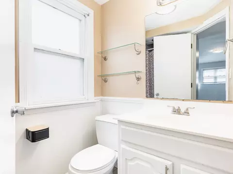 1786 White St, Des Plaines, IL 60018 photo 11