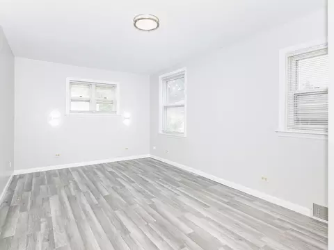 1786 White St, Des Plaines, IL 60018 photo 10