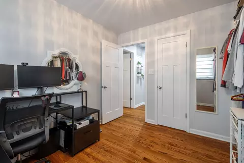 466 Radcliffe Ave, Des Plaines, IL 60016 photo 15