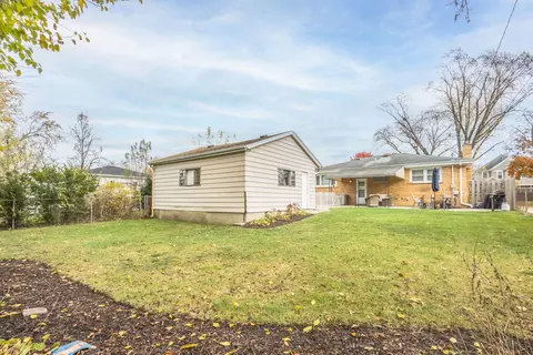 466 Radcliffe Ave, Des Plaines, IL 60016 photo 24