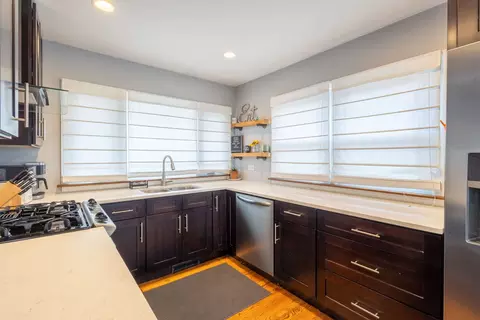 466 Radcliffe Ave, Des Plaines, IL 60016 photo 6