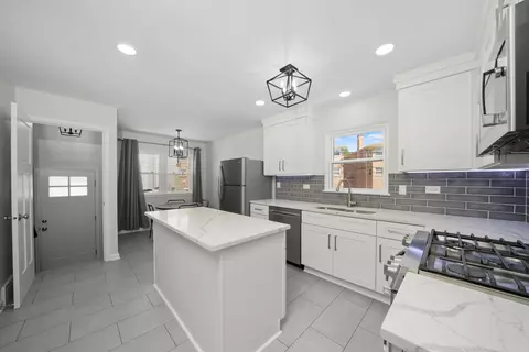 Kitchen - 2810 S Maple Ave, Berwyn, IL 60402 photo 1 of 2