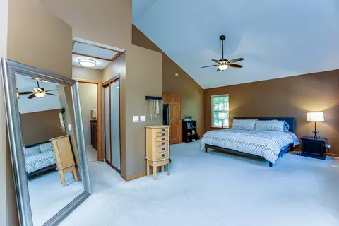 Bedroom - 1357 Danada Ct, Naperville, IL 60563 photo 2 of 6
