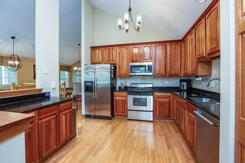 Kitchen - 1357 Danada Ct, Naperville, IL 60563 photo 1 of 1