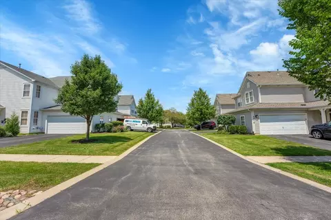 2914 Falling Waters Dr, Lindenhurst, IL 60046 photo 30