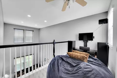 2914 Falling Waters Dr, Lindenhurst, IL 60046 photo 23