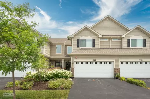 1712 Carlstedt Dr, Batavia, IL 60510