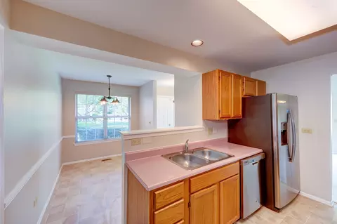 338 Ashford Cir #1, Bartlett, IL 60103 photo 15