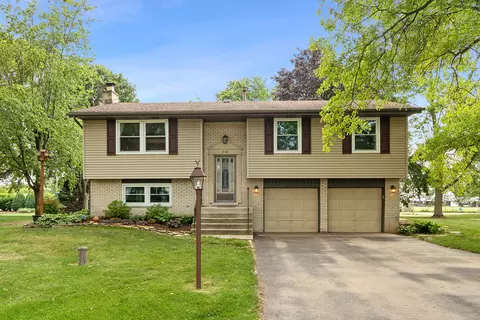 840 Lenox St, New Lenox, IL 60451
