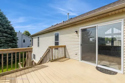 504 Cartwright Trl, Mchenry, IL 60050 photo 22