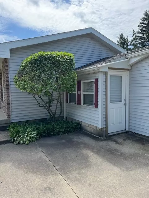 Other - 216 E Bullard St, Forrest, IL 61741 photo 2 of 8