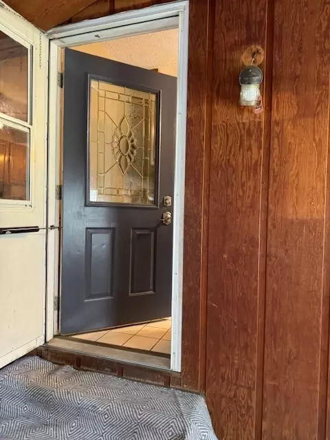 Entry Way - 216 E Bullard St, Forrest, IL 61741 photo 3 of 3