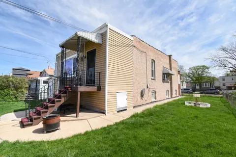 Exterior - 1041 Beloit Ave, Forest Park, IL 60130 photo 3 of 7
