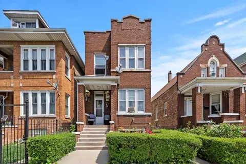 3116 W 53rd Pl, Chicago, IL 60632