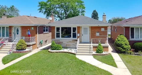 8531 S Kilpatrick Ave, Chicago, IL 60652